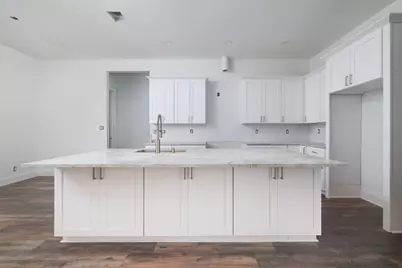 1049 Broadmoor Drive, Huntsville, TX 77340 - Photo 6