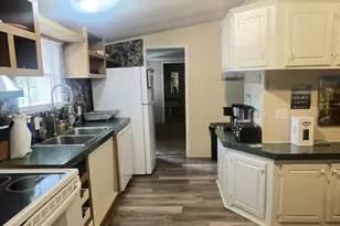 214 Ridgeside, Montgomery, TX 77316 - Photo 4