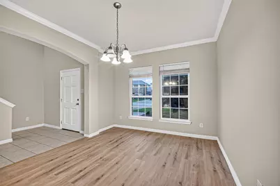 10015 Chase Court, Baytown, TX 77521 - Photo 8