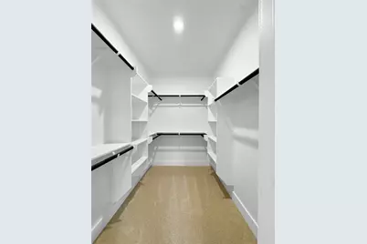 314 E Republic Avenue, Baytown, TX 77520 - Photo 18