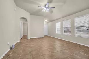 4727 Lonestone Cir, Katy, TX 77449 - Photo 6