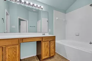 4727 Lonestone Cir, Katy, TX 77449 - Photo 18