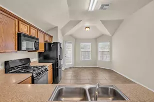 4727 Lonestone Cir, Katy, TX 77449 - Photo 12