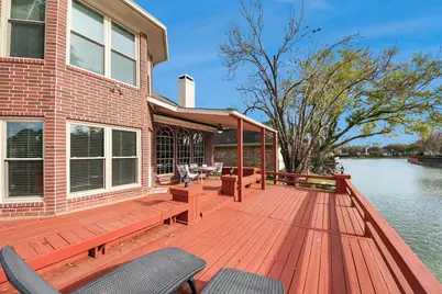 1251 Misty Lake Court, Sugar Land, TX 77498 - Photo 10