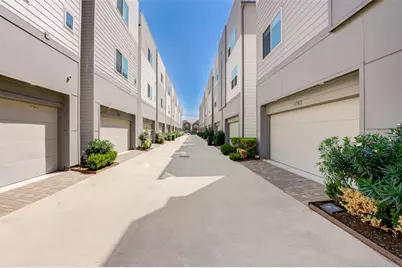 1743 Eado Point Lane, Houston, TX 77003 - Photo 24