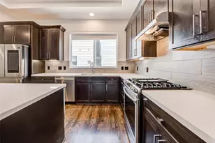 1743 Eado Point Ln, Houston, TX 77003 - Photo 8