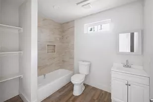1704 Sam Wilson St, Houston, TX 77020 - Photo 4