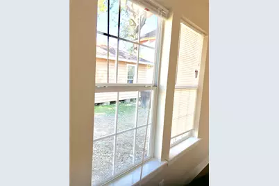 1704 Sam Wilson Street #7, Houston, TX 77020 - Photo 10