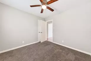 6718 Crosswell St, Houston, TX 77087 - Photo 20