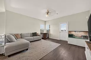 10535 Amador Peak Dr, Rosharon, TX 77583 - Photo 14