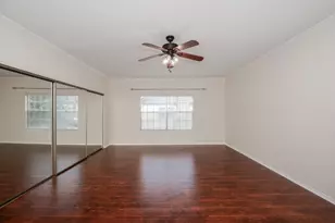 664 Wilcrest Dr, Houston, TX 77042 - Photo 12
