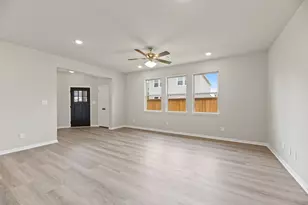 22747 Kaelynn St, New Caney, TX 77357 - Photo 14