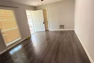 3520 Bagby Ave, Waco, TX 76711 - Photo 2