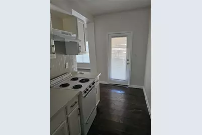 2121 Fulton Street #2, Houston, TX 77009 - Photo 2
