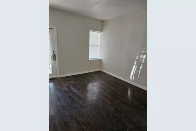 2121 Fulton Street #2, Houston, TX 77009 - Photo 4