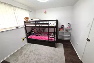 8827 Woodleigh Dr, Houston, TX 77083 - Photo 28