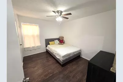 8827 Woodleigh Drive, Houston, TX 77083 - Photo 26