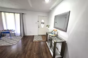 8827 Woodleigh Dr, Houston, TX 77083 - Photo 12
