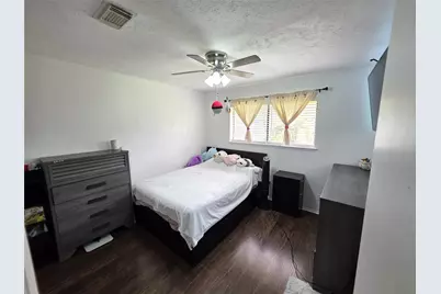 8827 Woodleigh Drive, Houston, TX 77083 - Photo 22