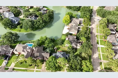 1110 Lake Estates Drive, Sugar Land, TX 77498 - Photo 50