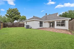 6322 Lynkat Ln, Houston, TX 77083 - Photo 32