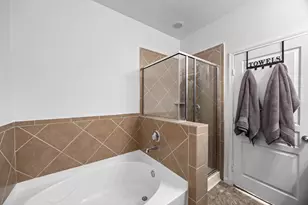 2503 Skyview Long Dr, Houston, TX 77047 - Photo 16