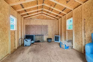 12031 Maverick Dr, Willis, TX 77378 - Photo 48
