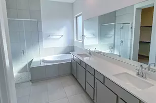 2806 Ametrine Dr, Iowa Colony, TX 77583 - Photo 18