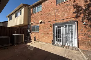 10372 Hammerly Blvd, Houston, TX 77043 - Photo 2