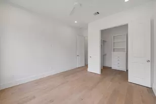 1726 Saxon Dr, Houston, TX 77018 - Photo 16