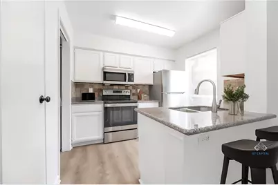 3900 Woodchase Drive #80, Houston, TX 77042 - Photo 6