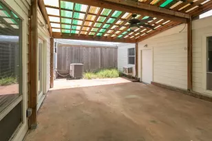 9404 Denbury Way, Houston, TX 77025 - Photo 30