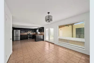 9404 Denbury Way, Houston, TX 77025 - Photo 8