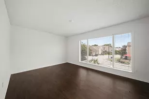 9404 Denbury Way, Houston, TX 77025 - Photo 12