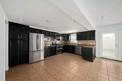 9404 Denbury Way, Houston, TX 77025 - Photo 4