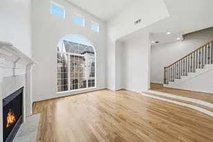 11110 Sherwood Forest Glen Dr, Houston, TX 77043 - Photo 10