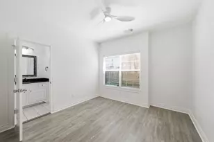 11110 Sherwood Forest Glen Dr, Houston, TX 77043 - Photo 24