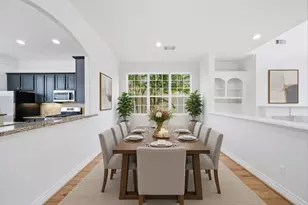 11110 Sherwood Forest Glen Dr, Houston, TX 77043 - Photo 2