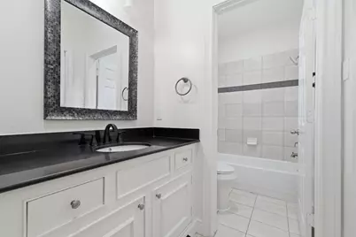 11110 Sherwood Forest Glen Drive, Houston, TX 77043 - Photo 22