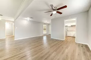 2537 N 21st Ave N, Texas City, TX 77590 - Photo 6