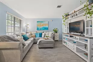 819 Rolling Run Ct, Houston, TX 77062 - Photo 8