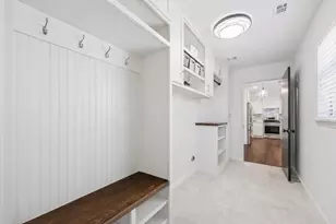 10219 Barwood Dr, Houston, TX 77043 - Photo 18