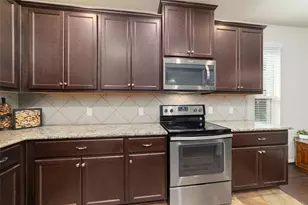 13306 Enchanted Way Dr, Montgomery, TX 77356 - Photo 8