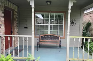 1512 Bryant Way, Beaumont, TX 77706 - Photo 2
