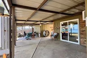 201 Westwood Dr E, Trinity, TX 75862 - Photo 36