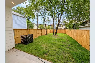 833 W 25th Street, Houston, TX 77008 - Photo 32