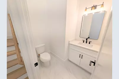 833 W 25th Street, Houston, TX 77008 - Photo 16