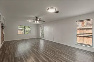 1819 Ave Q, Huntsville, TX 77340 - Photo 16