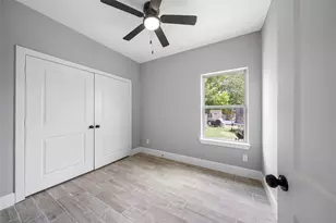 4205 Elmwood St, Houston, TX 77051 - Photo 20
