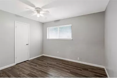 16962 Glen Eagle Drive N, Conroe, TX 77385 - Photo 20